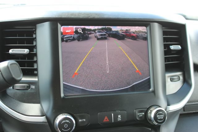 Used 2024 RAM 2500 Big Horn AWD/4WD image 25
