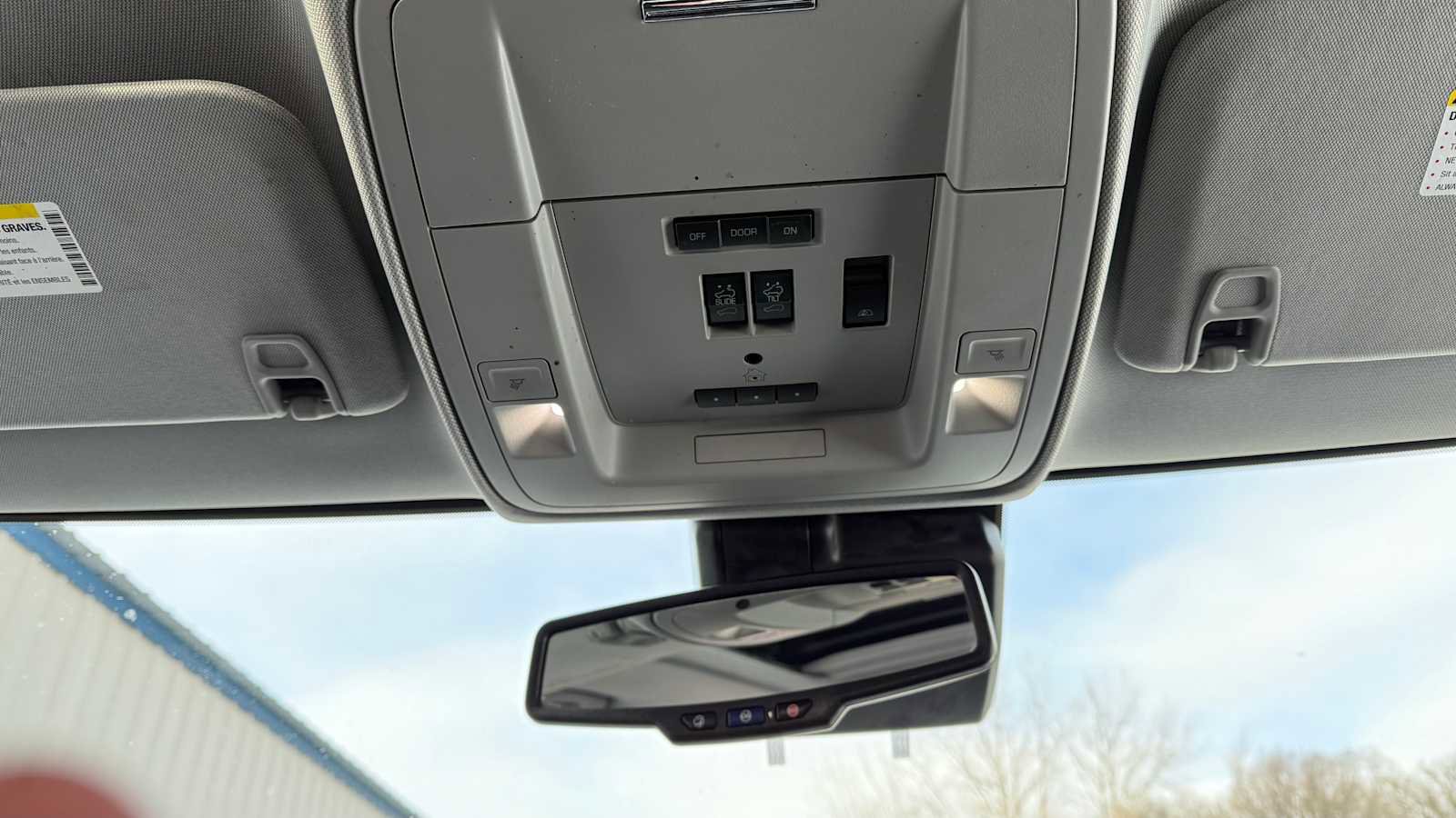 Used 2019 GMC Sierra 2500 Denali w/ Duramax Plus Package AWD/4WD image 25