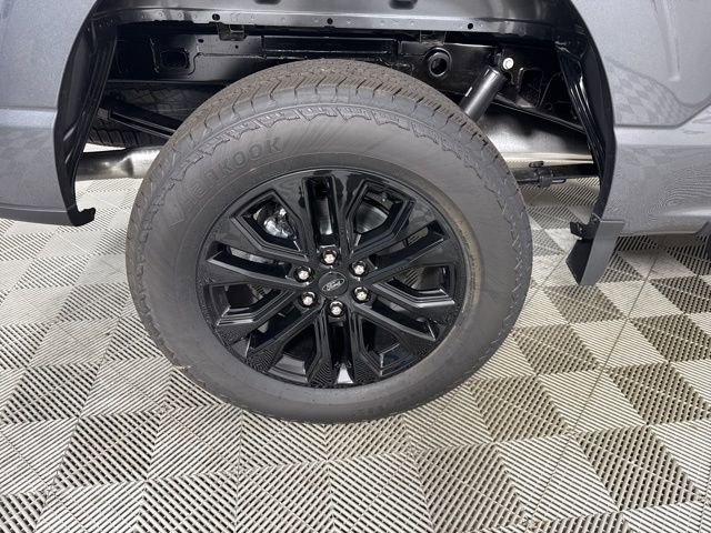 New 2025 Ford F150 Lariat w/ Equipment Group 501A Mid image 28