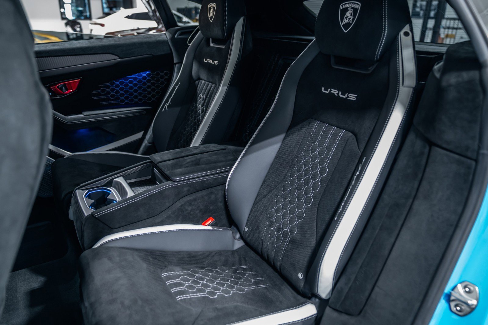 Used 2024 Lamborghini Urus Performante image 16