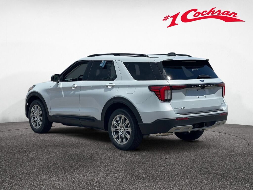 New 2026 Ford Explorer Active w/ Active Comfort Package AWD/4WD image 4