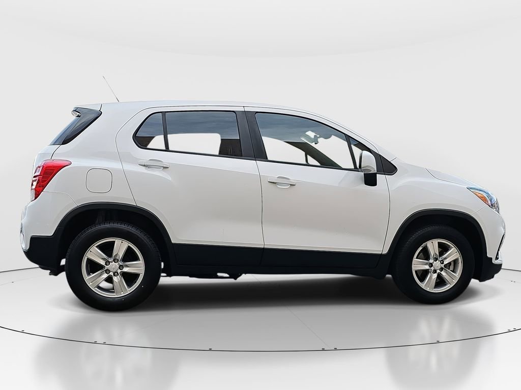 Used 2020 Chevrolet Trax LS image 4