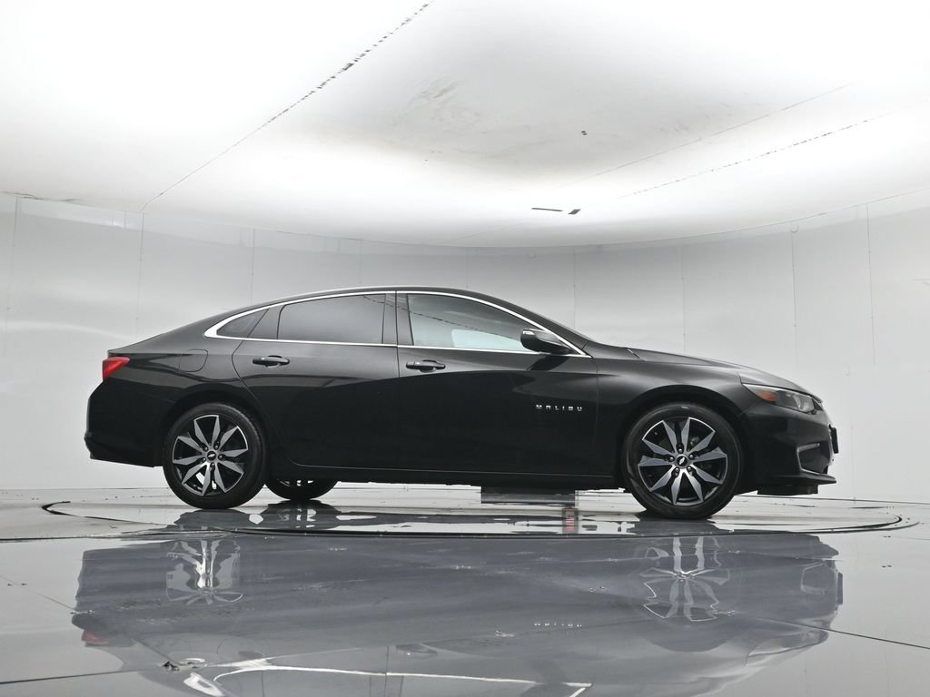 Used 2017 Chevrolet Malibu LT w/ Leather Package FWD image 52