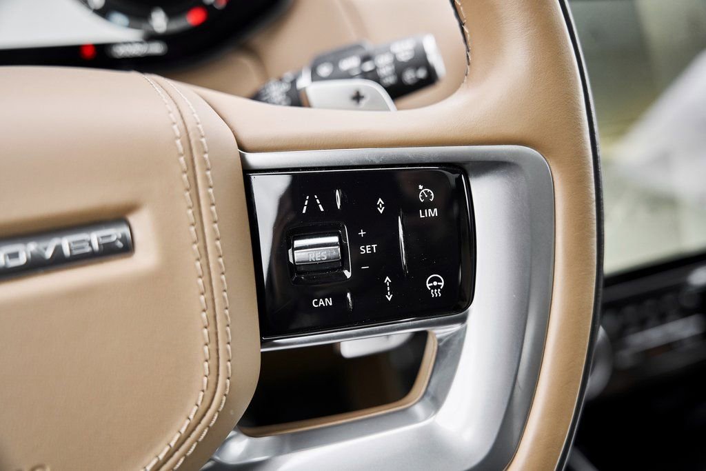 Used 2023 Land Rover Range Rover SE image 54