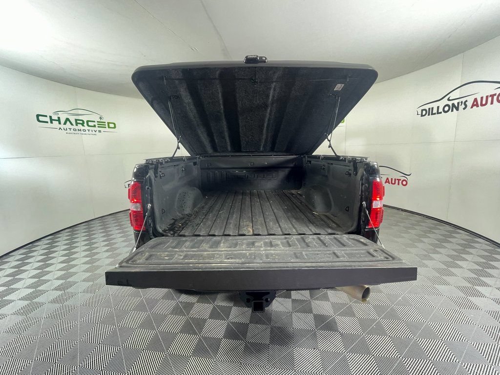 Used 2016 GMC Sierra 2500 Denali w/ Duramax Plus Package AWD/4WD image 6