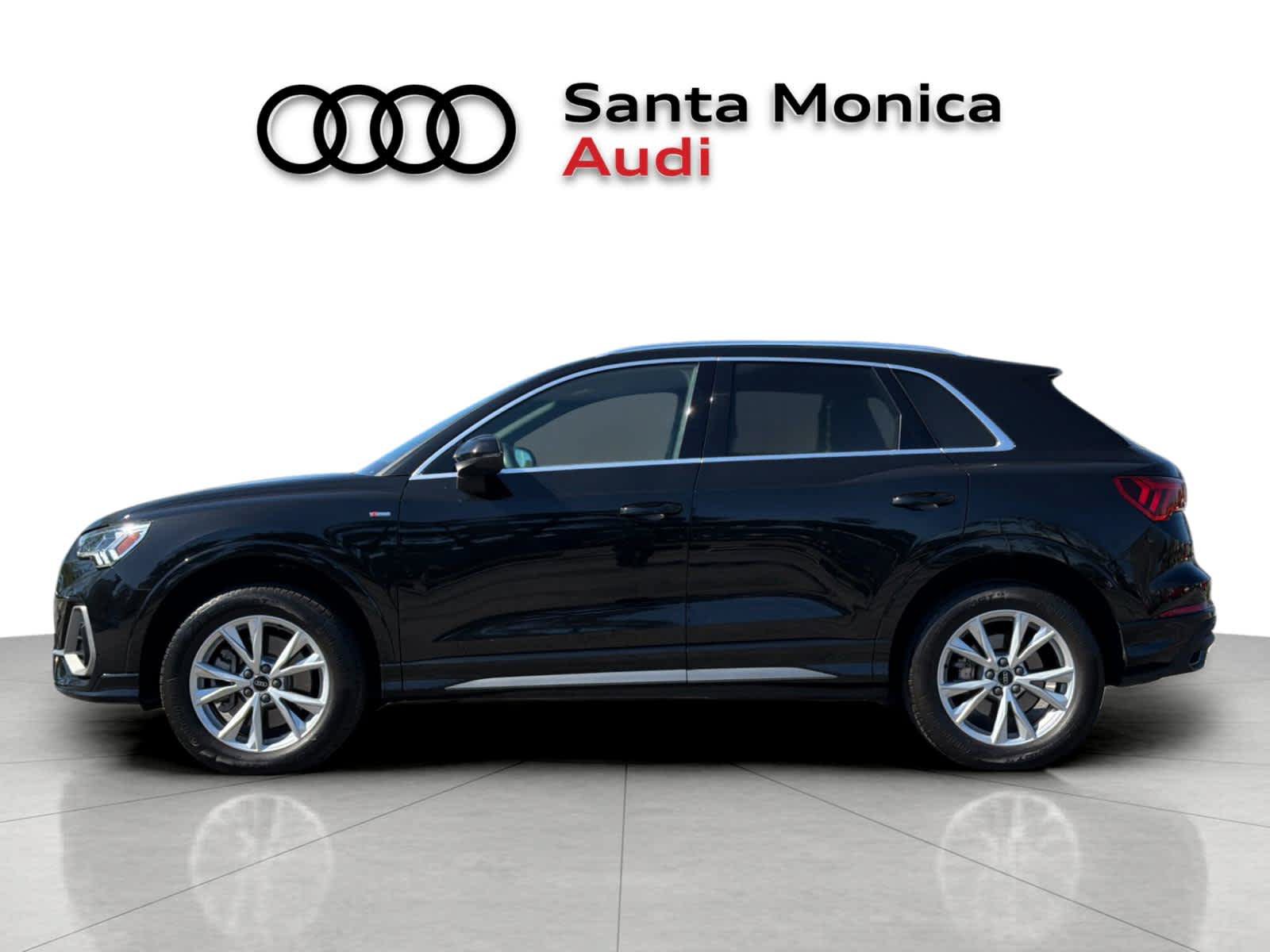 Used 2023 Audi Q3 2.0T Premium w/ Convenience Package AWD/4WD image 5