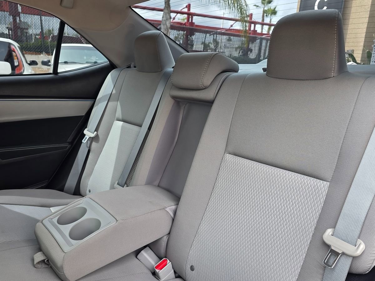 Used 2015 Toyota Corolla LE FWD image 22