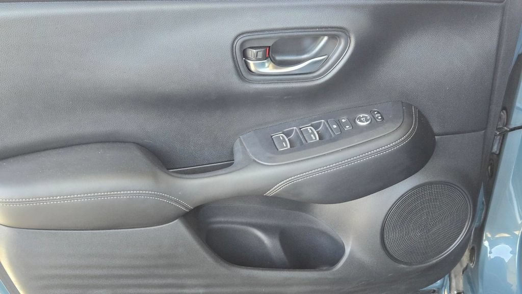Used 2024 Honda HR-V EX-L image 15