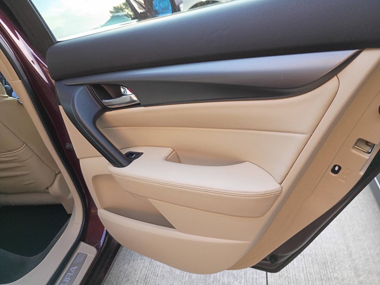 Used 2012 Acura TL FWD image 28