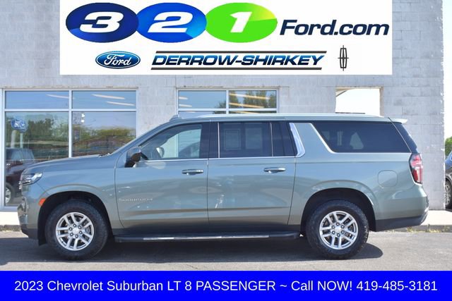 Used 2023 Chevrolet Suburban LT AWD/4WD image 2