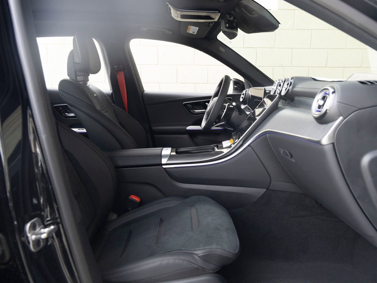 New 2026 Mercedes-Benz GLC 63 AMG S image 27