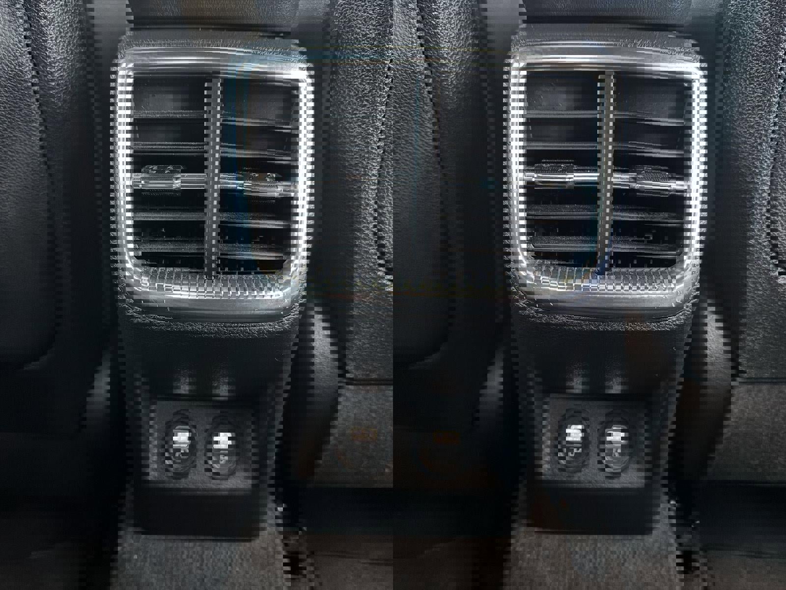 Used 2024 Kia K5 GT w/ GT1 Package image 32