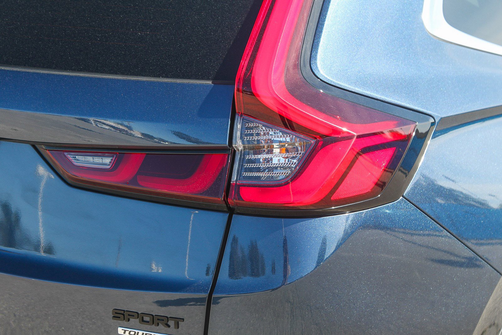 Used 2025 Honda CR-V Sport Touring image 11