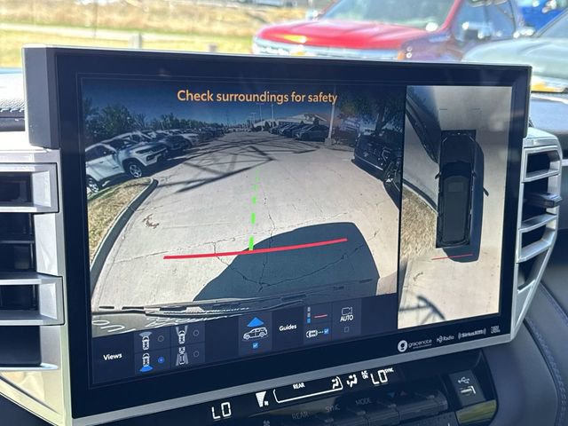 Used 2024 Toyota Sequoia Platinum image 16