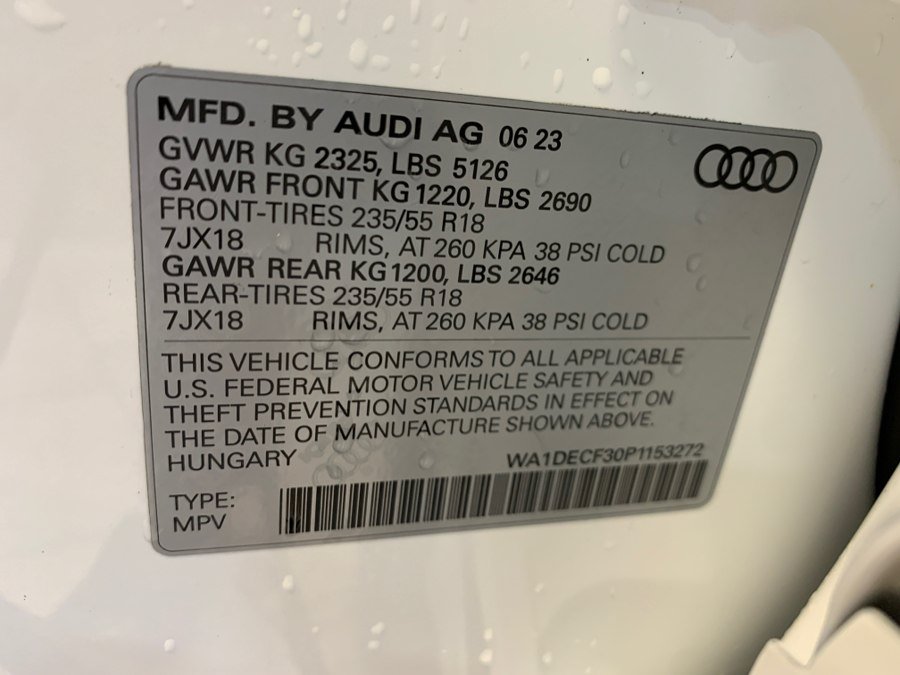 Used 2023 Audi Q3 2.0T Premium w/ Convenience Package AWD/4WD image 61