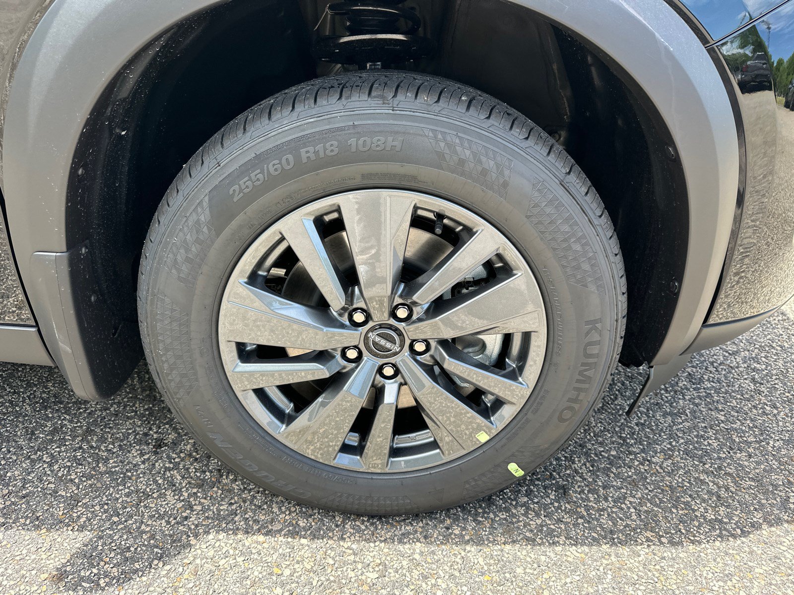 New 2026 Nissan Pathfinder SV w/ SV Premium Package FWD image 10