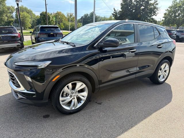 Certified 2024 Buick Encore GX Preferred w/ Comfort Package FWD image 7
