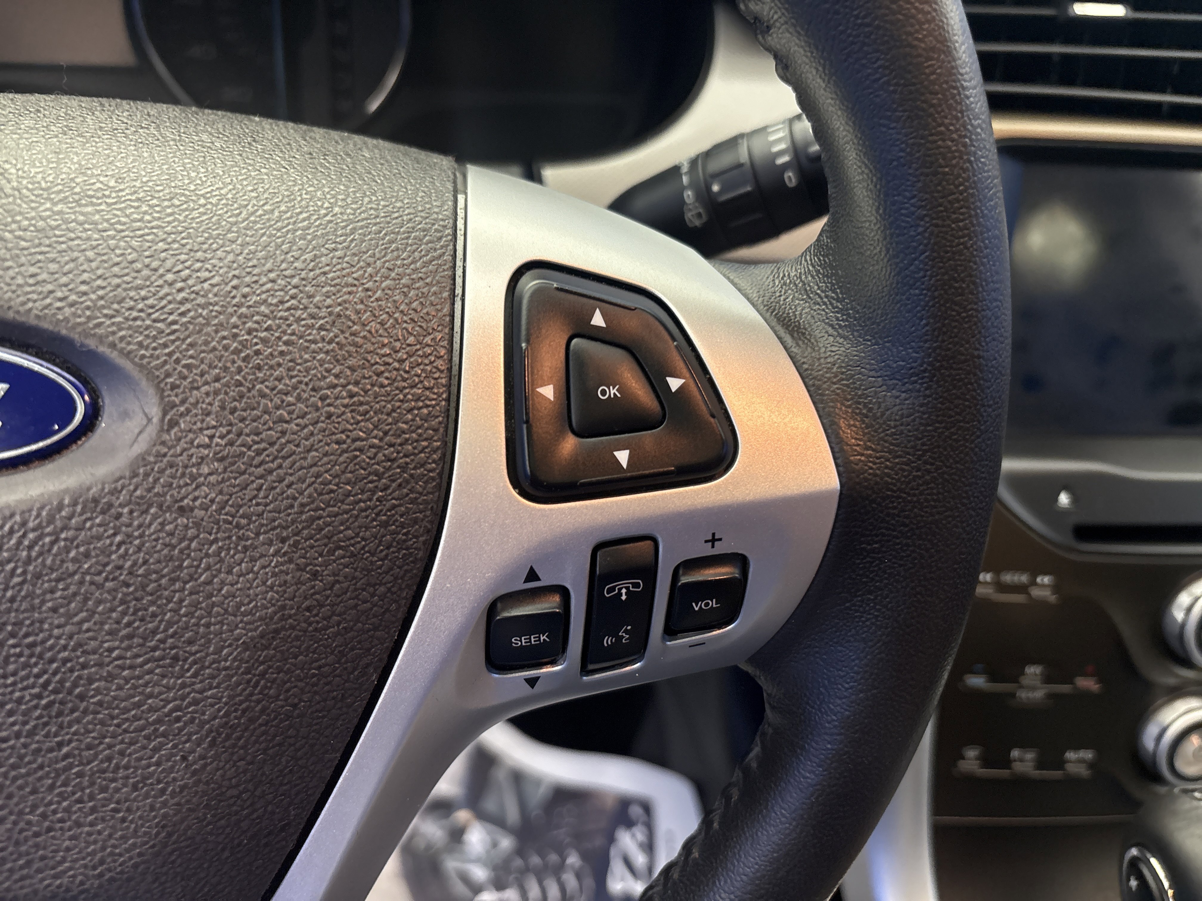 Used 2011 Ford Edge SEL w/ 202A Rapid Spec Order Code FWD image 16