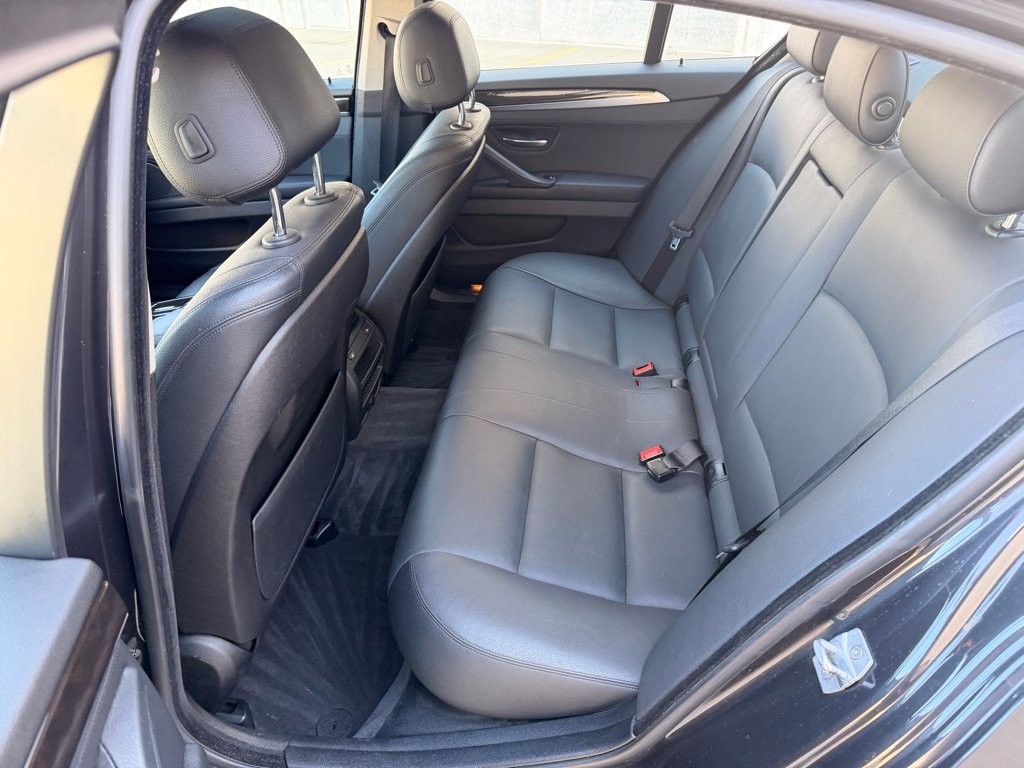 Used 2015 BMW 528i xDrive Sedan image 14