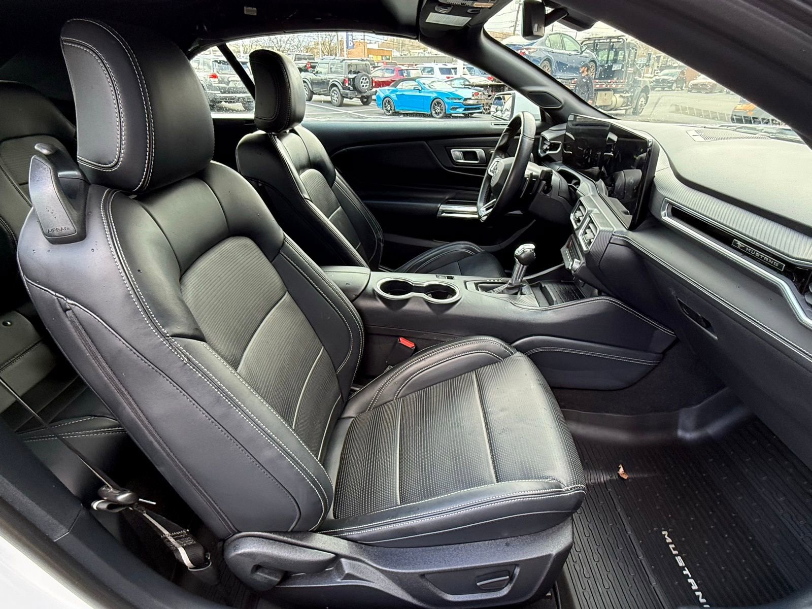 Used 2024 Ford Mustang GT Premium image 15