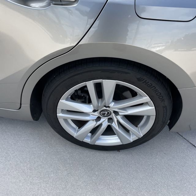 Used 2023 Lexus IS 300 w/ Comfort Package RWD image 10