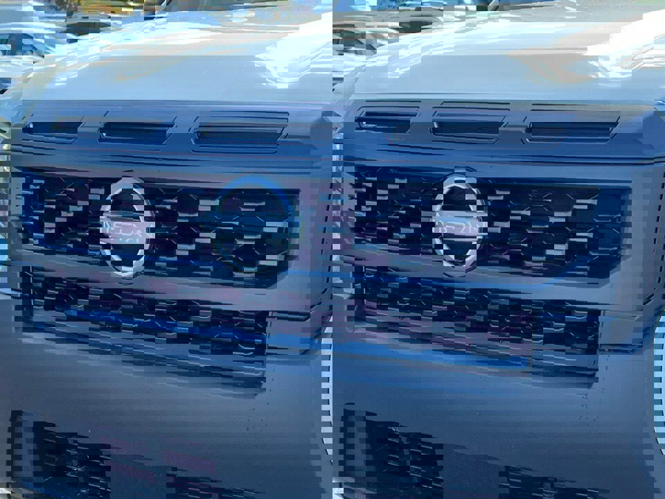 New 2026 Nissan Frontier S image 36