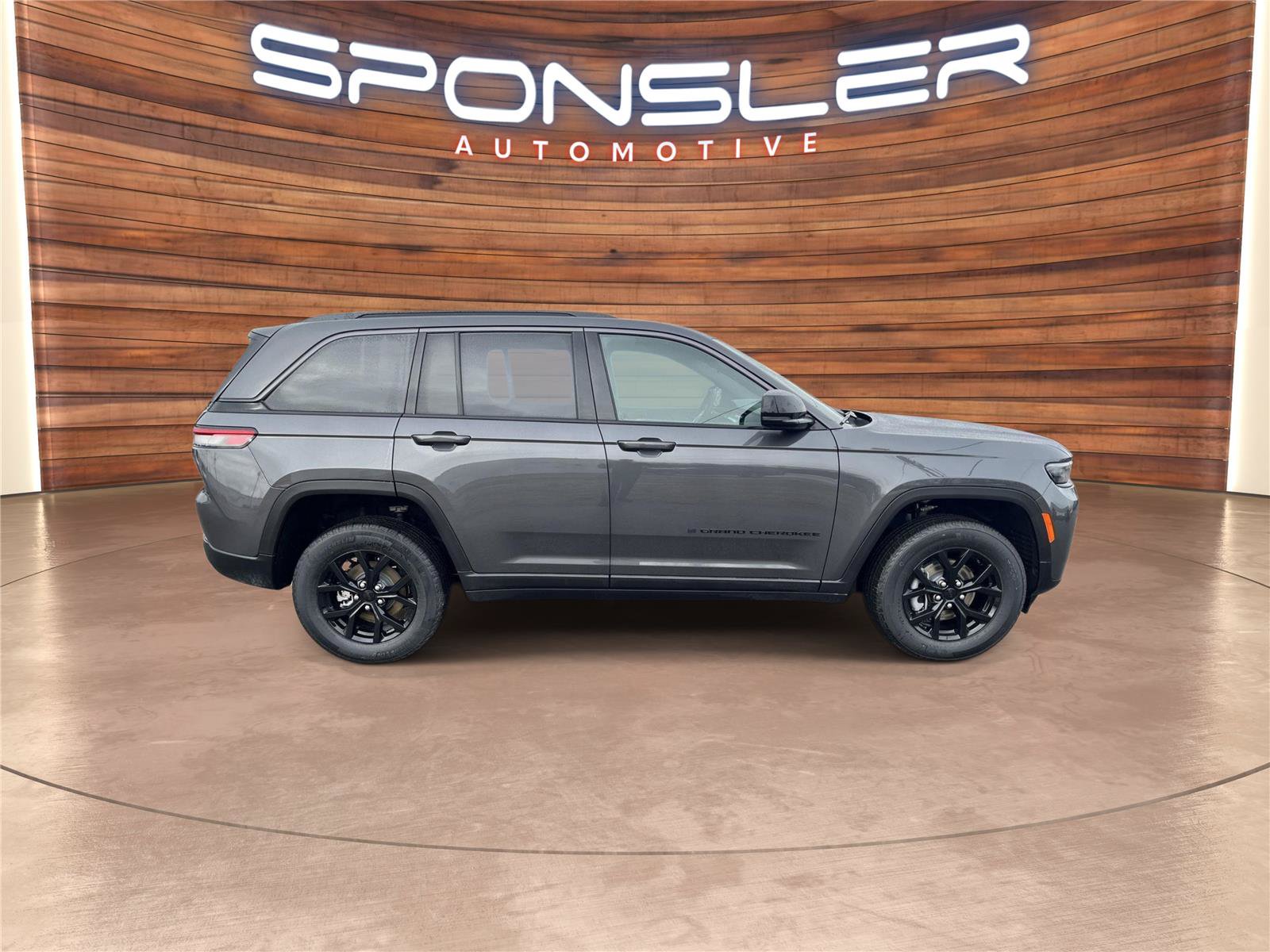 New 2026 Jeep Grand Cherokee Altitude AWD/4WD image 7
