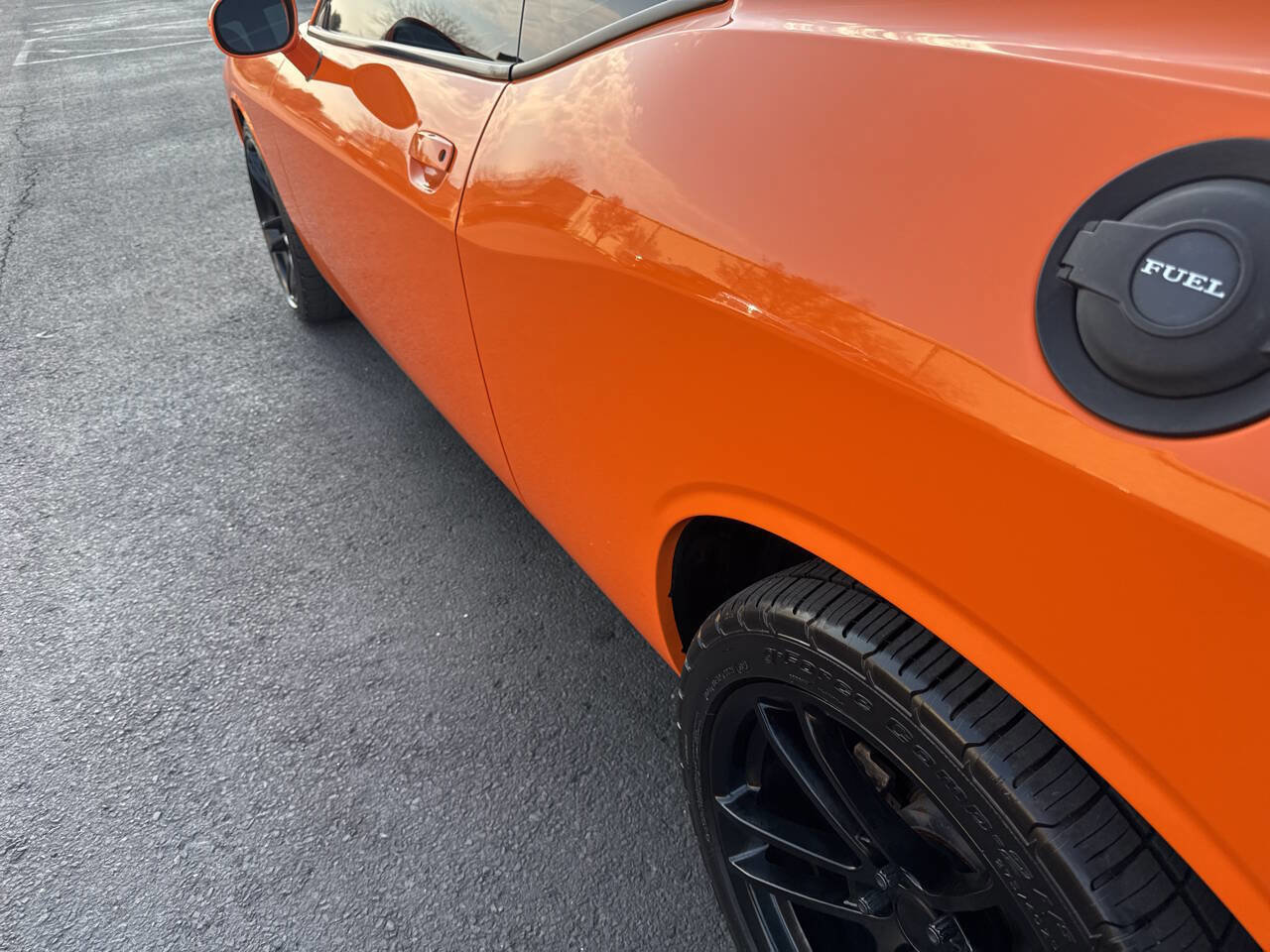 Used 2014 Dodge Challenger R/T image 25