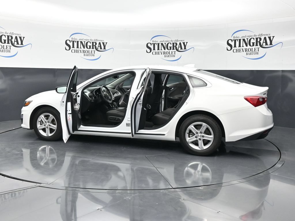 Certified 2024 Chevrolet Malibu LT FWD image 40