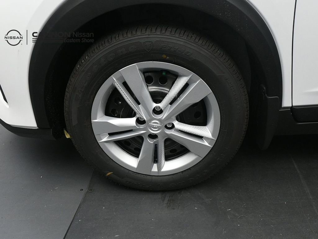 New 2025 Nissan Kicks Play S FWD image 30