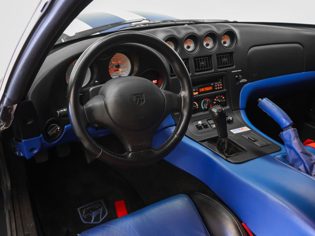 Used 1998 Dodge Viper GTS image 46