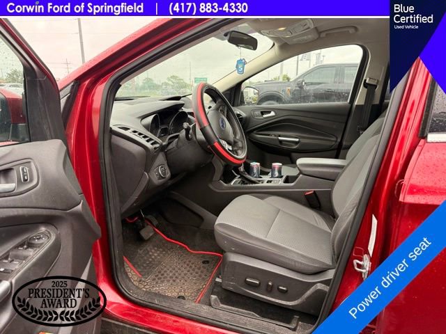 Used 2017 Ford Escape SE FWD image 9