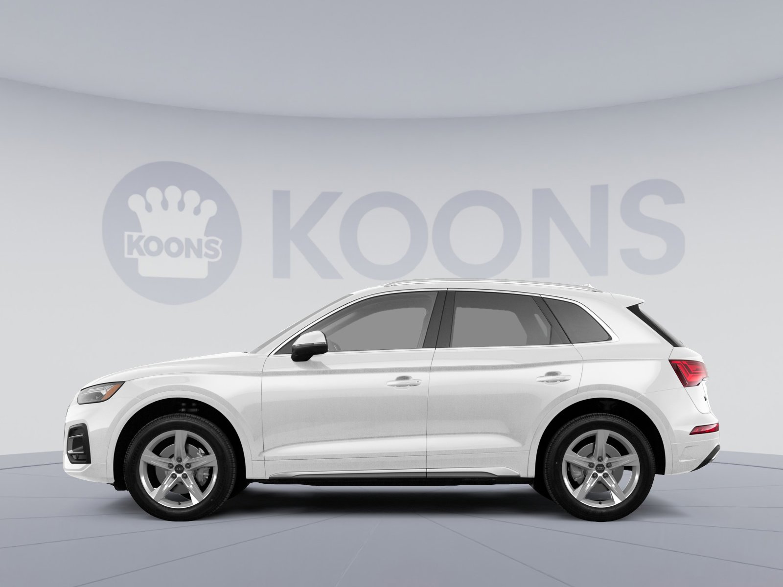 Used 2023 Audi Q5 2.0T Premium w/ Convenience Package AWD/4WD image 2