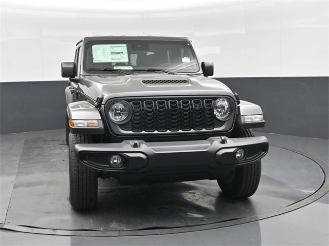 New 2025 Jeep Gladiator Sport image 10