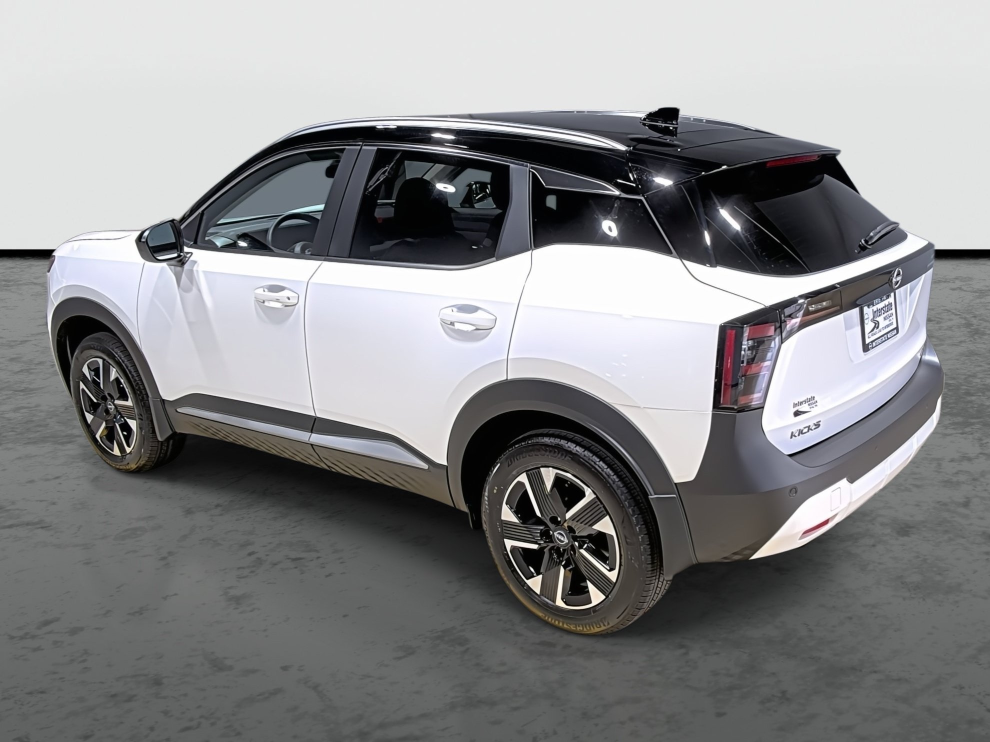 New 2026 Nissan Kicks SV w/ SV Premium Package AWD/4WD image 2