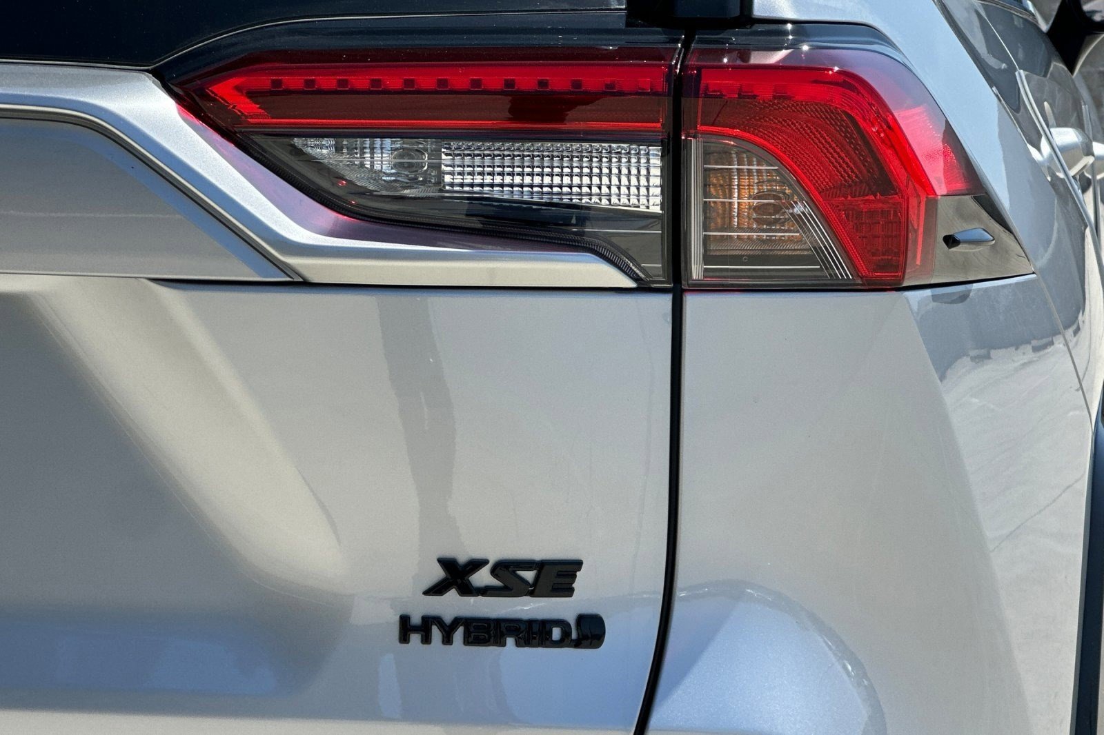 Used 2024 Toyota RAV4 XSE w/ Advanced Technology Package AWD/4WD image 12