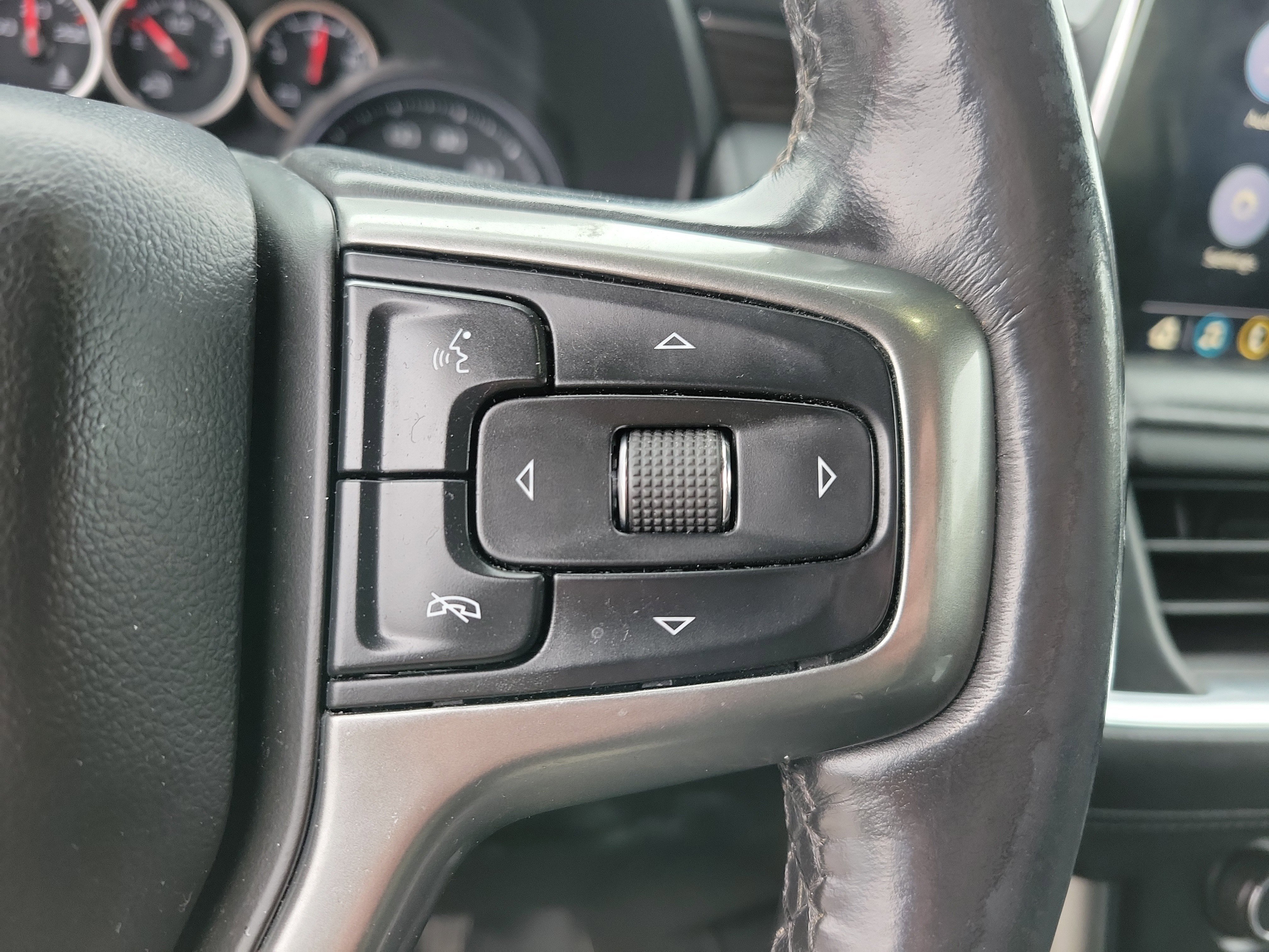 Used 2021 Chevrolet Tahoe LS image 21