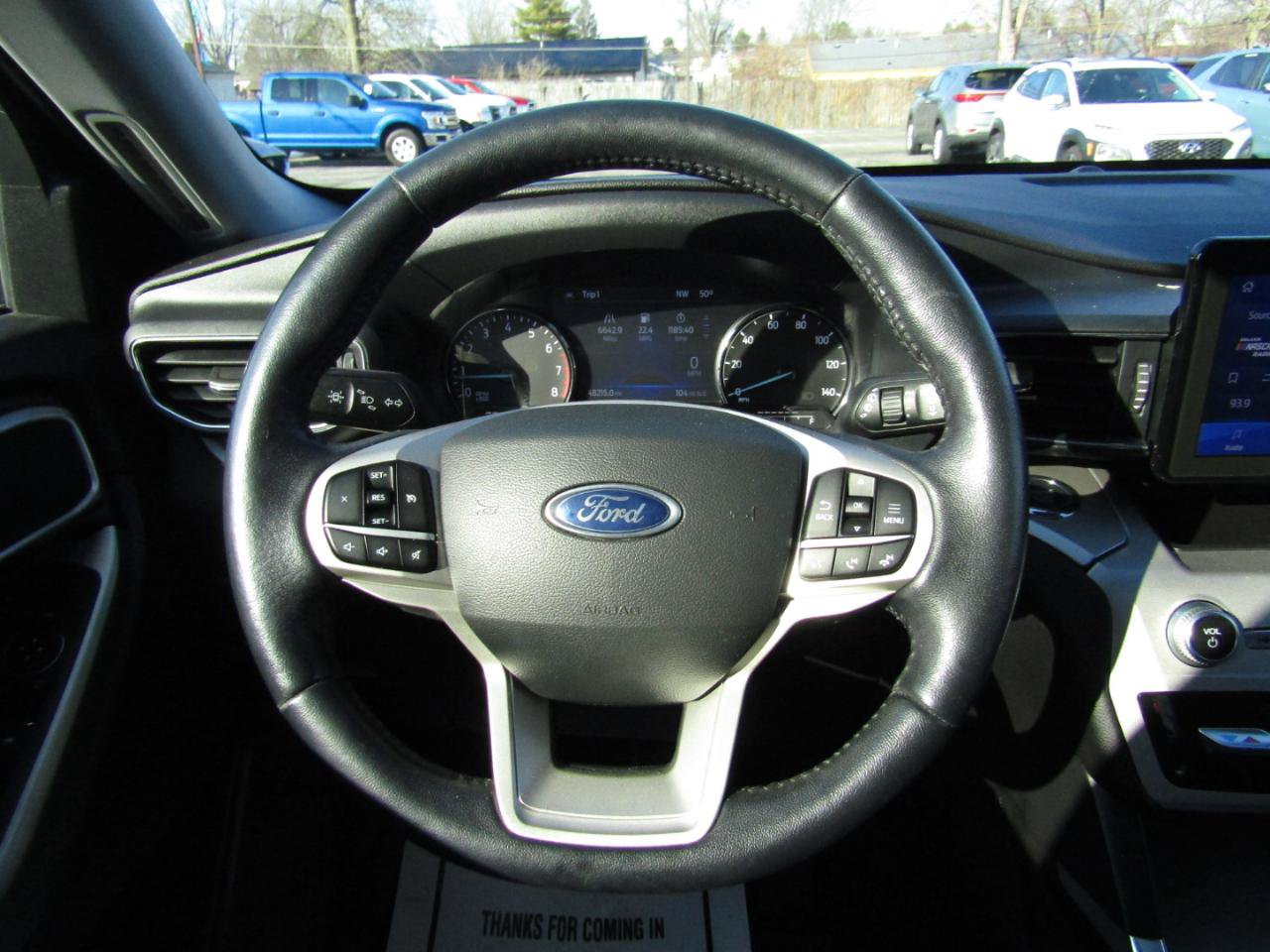 Used 2022 Ford Explorer XLT w/ Equipment Group 202A AWD/4WD image 10