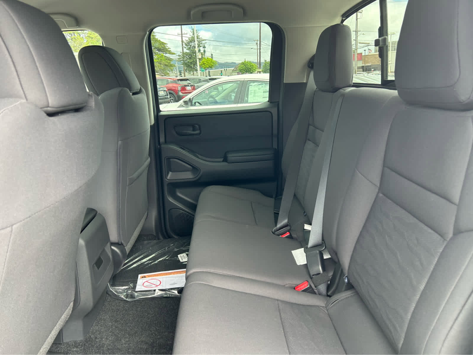 New 2026 Nissan Frontier S image 10