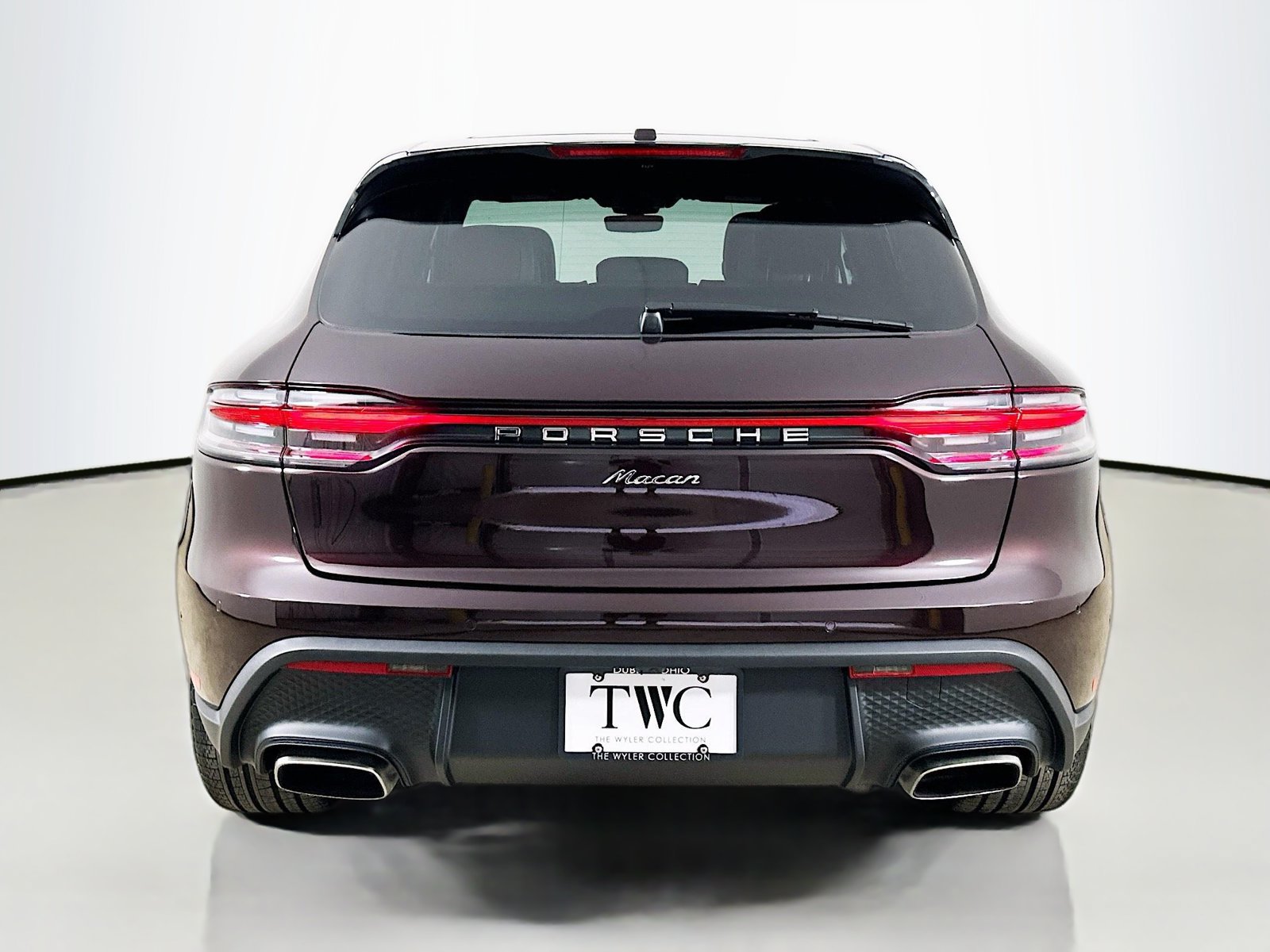 New 2026 Porsche Macan AWD/4WD image 6