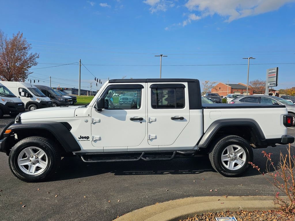 Used 2020 Jeep Gladiator Sport w/ Quick Order Package 24S image 9