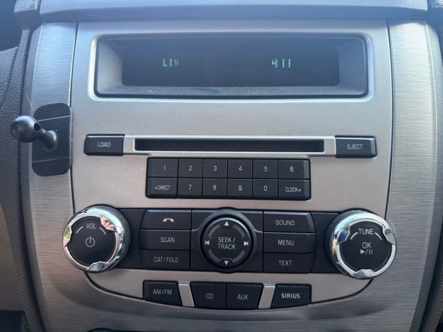 Used 2010 Ford Fusion S FWD image 25