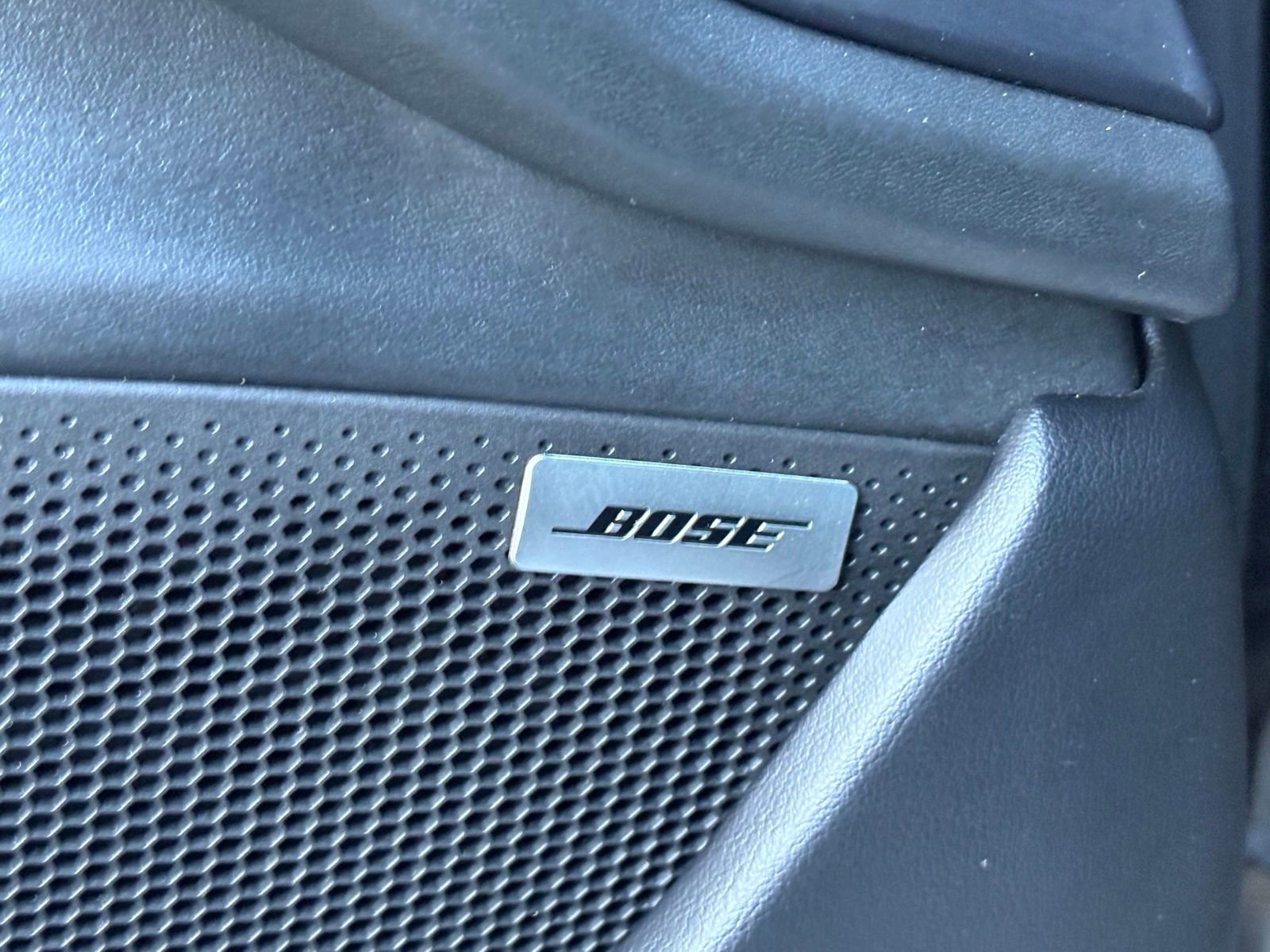 Used 2020 Porsche Taycan Turbo image 27