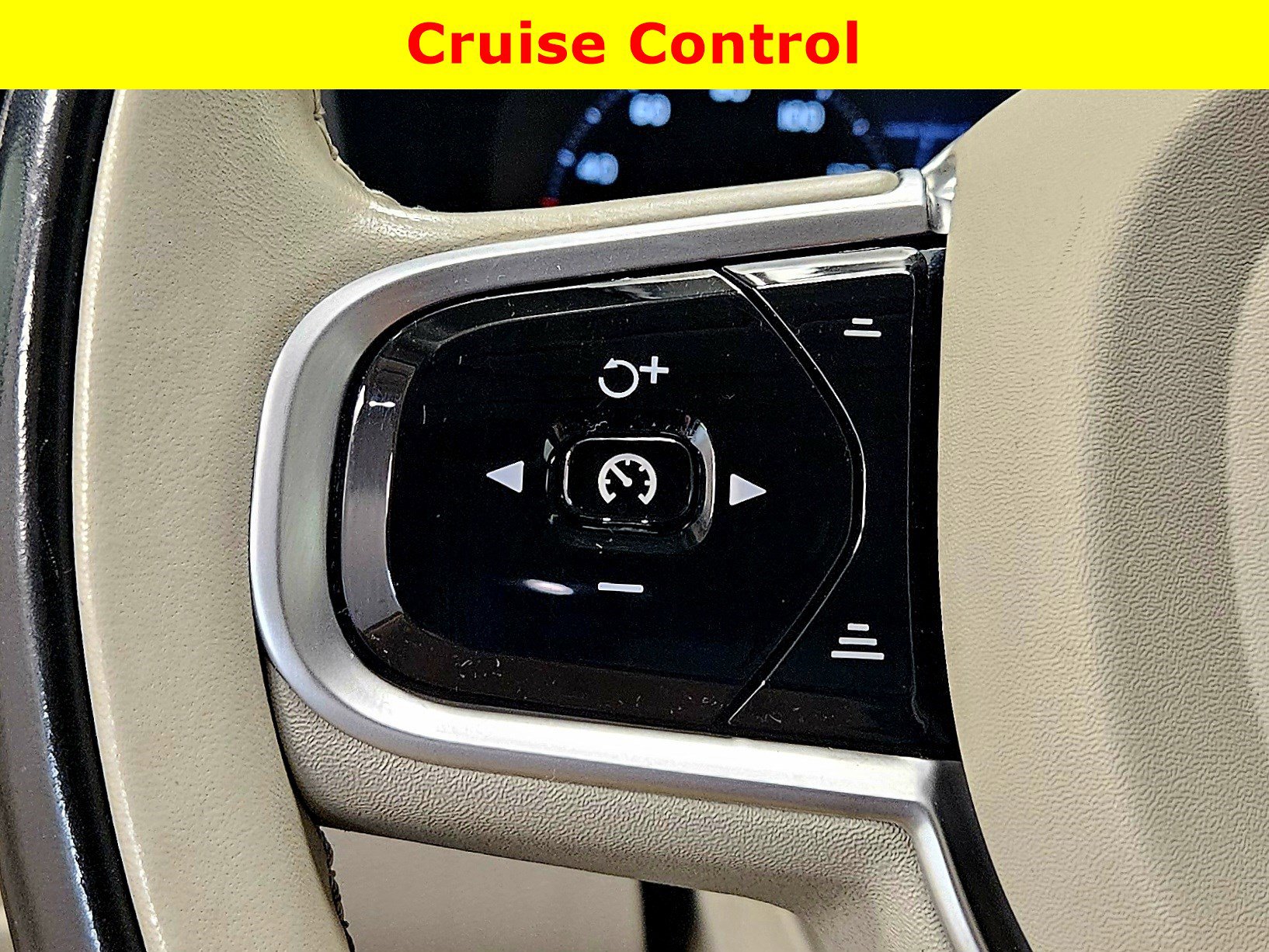 Used 2021 Volvo XC60 T6 Inscription image 35