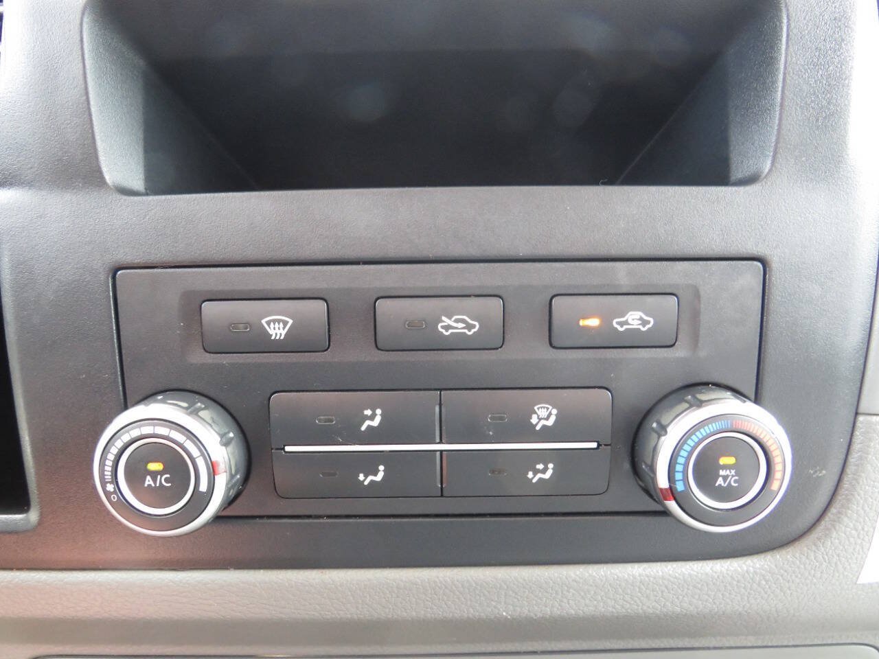 Used 2021 Nissan NV 2500 SV w/ Navigation Package RWD image 17
