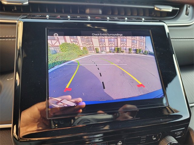 Used 2025 Jeep Grand Cherokee Altitude image 20