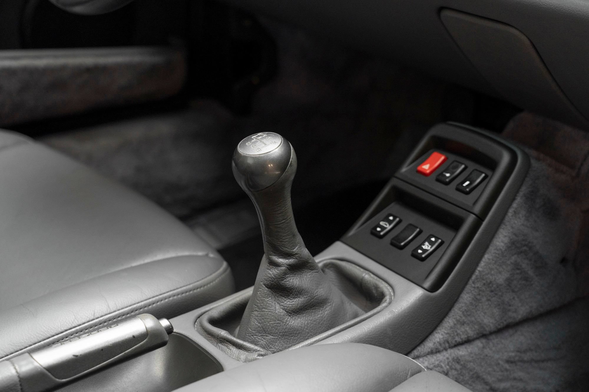 Used 1997 Porsche 911 Carrera S RWD image 51