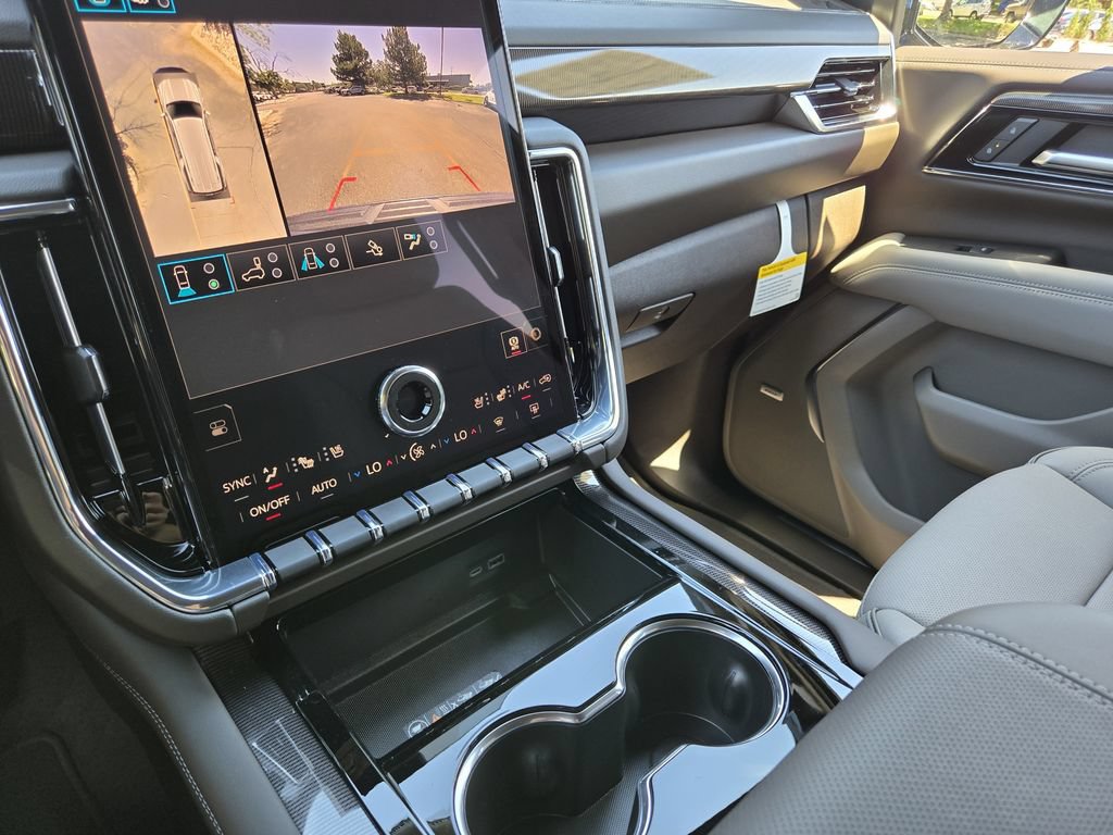 New 2026 GMC Yukon XL Elevation w/ Elevation Premium Package AWD/4WD image 14