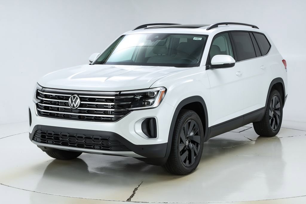 New 2026 Volkswagen Atlas SE image 1