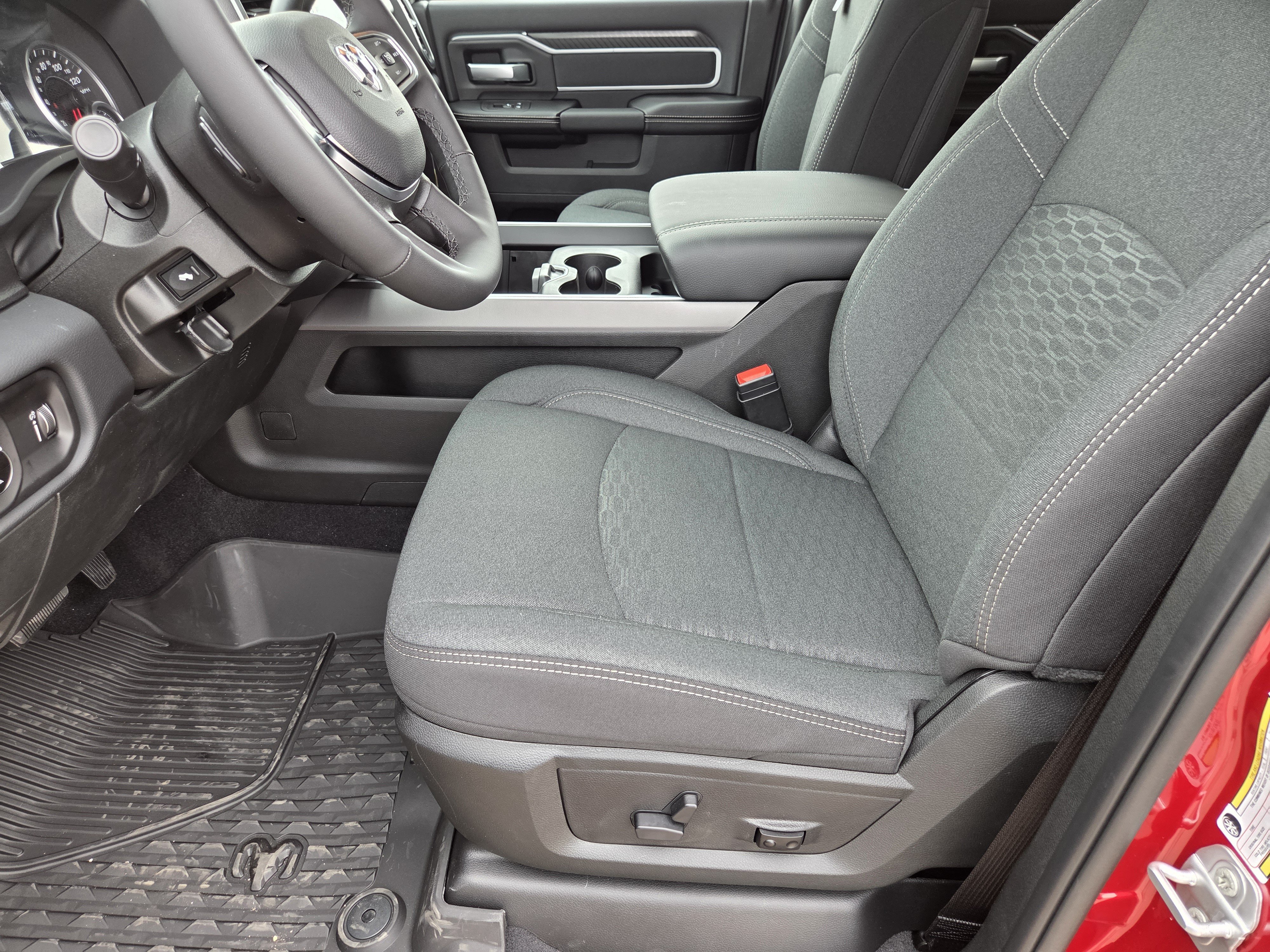 New 2026 RAM 3500 Lone Star AWD/4WD image 21
